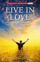 Live in love (Paperback)