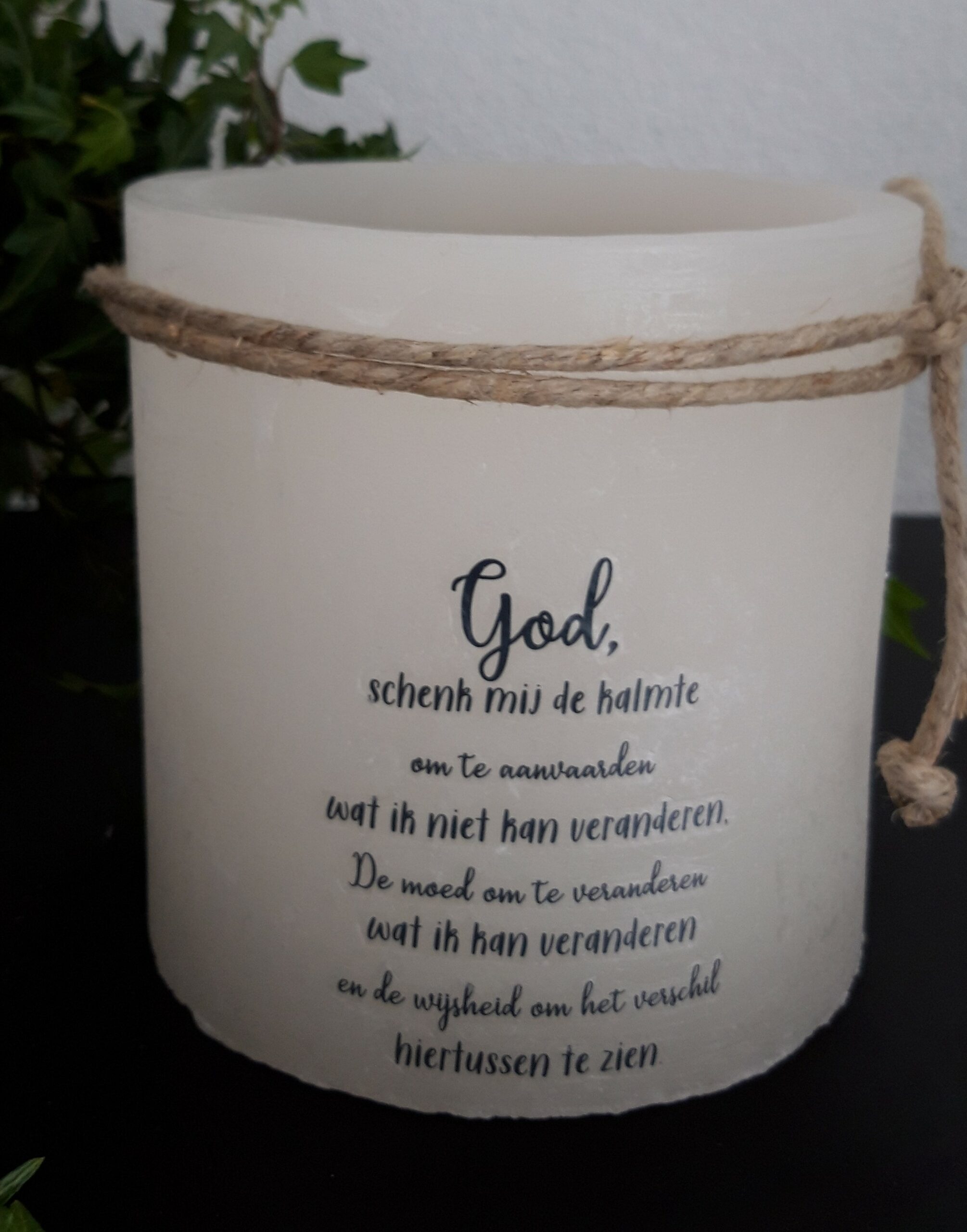 Windlicht M: "God, schenk mij de kalmte.." Ivoor